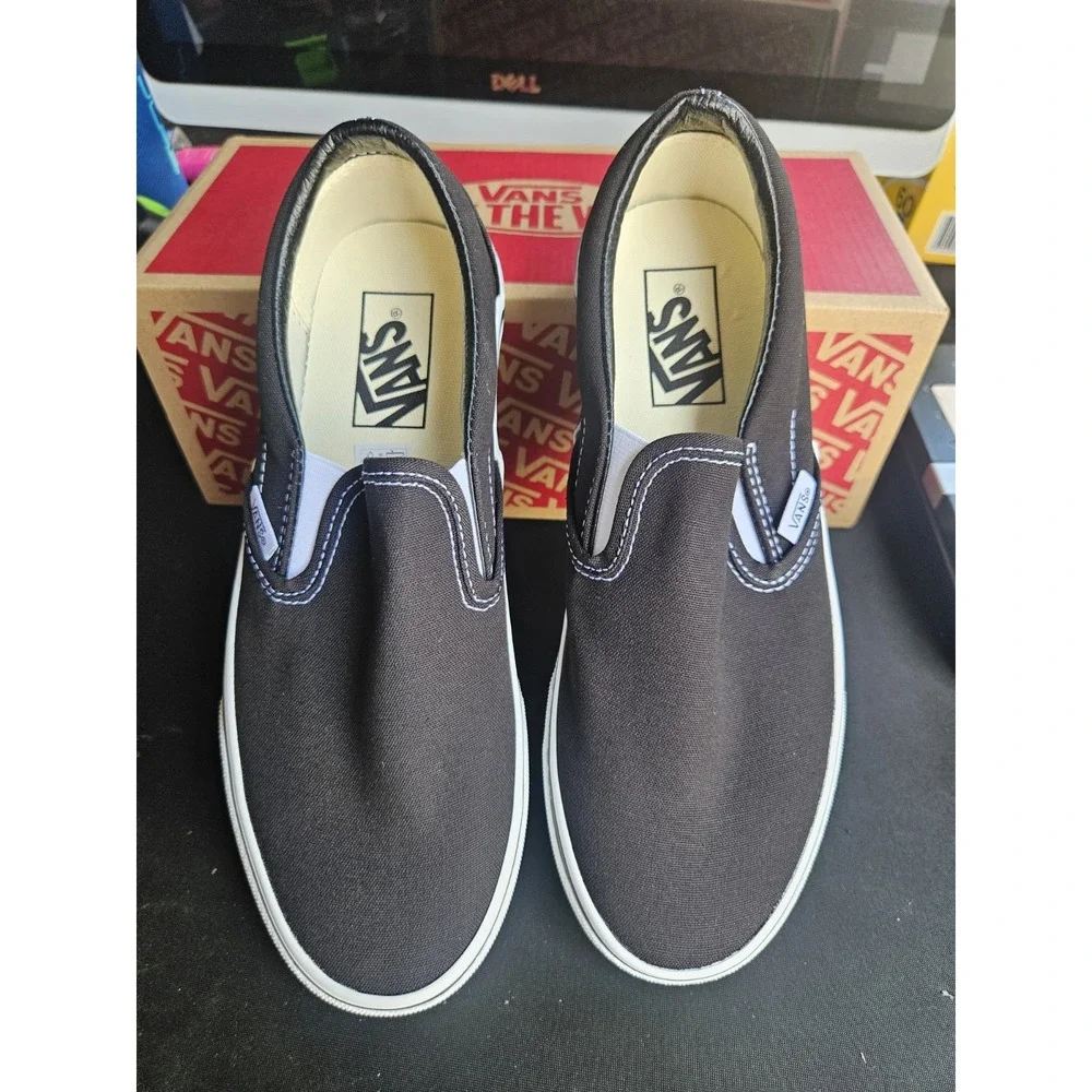 Vans Classic Slip-On Black White Canvas Shoes Men's 6 Women's 7.5 VN000EYEBLK